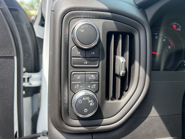 2025 GMC Sierra 3500HD Pro