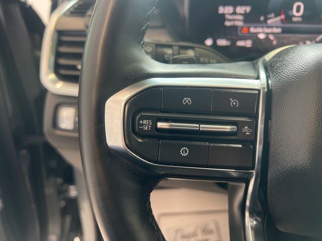 2024 GMC Acadia Elevation