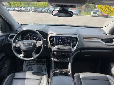 2023 GMC Acadia AT4