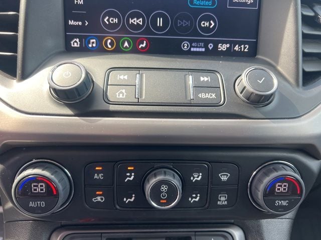 2023 GMC Acadia AT4
