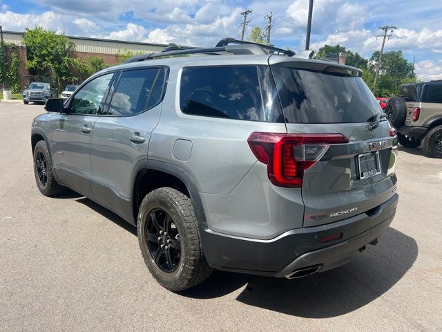 2023 GMC Acadia AT4
