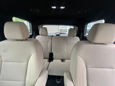 2023 Chevrolet Traverse LT Cloth w/2FL