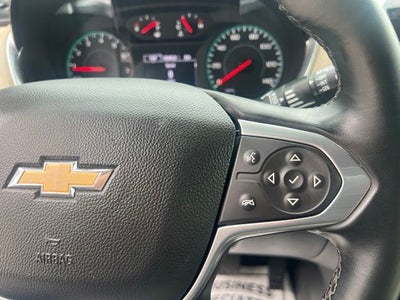 2023 Chevrolet Traverse LT Cloth w/2FL