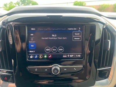 2023 Chevrolet Traverse LT Cloth w/2FL