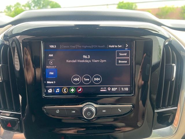 2023 Chevrolet Traverse LT Cloth w/2FL