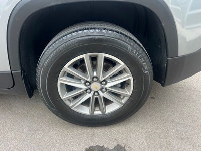 2023 Chevrolet Traverse LT Cloth w/2FL