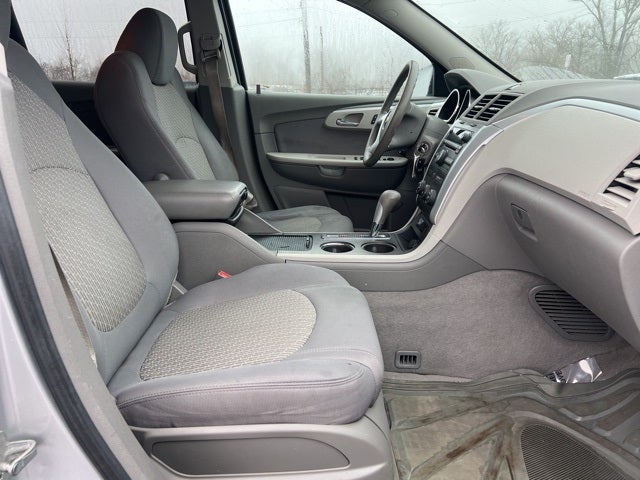 2011 Chevrolet Traverse LS