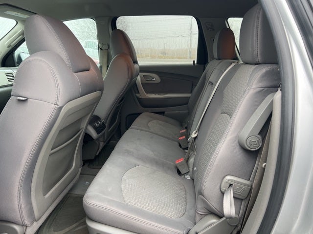 2011 Chevrolet Traverse LS