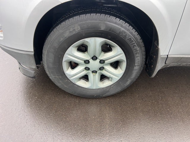 2011 Chevrolet Traverse LS