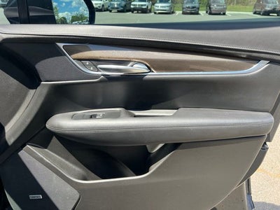 2018 Cadillac XT5 Platinum