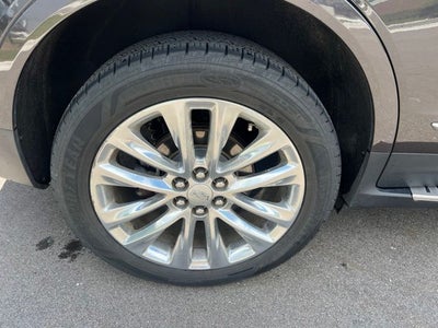 2018 Cadillac XT5 Platinum
