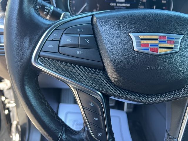 2023 Cadillac XT5 Sport