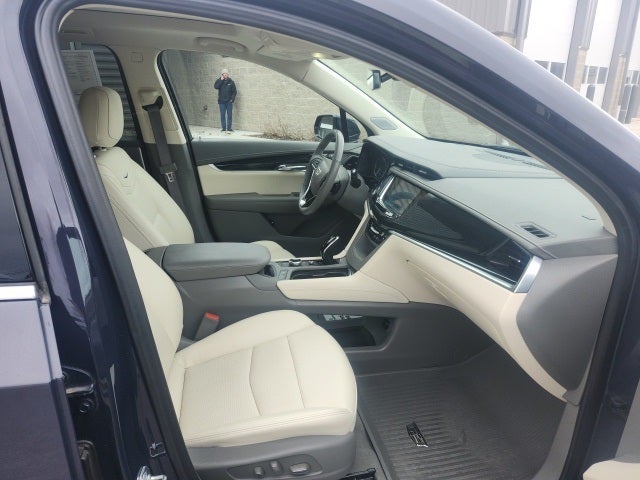2024 Cadillac XT6 Premium Luxury