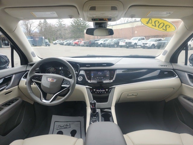 2024 Cadillac XT6 Premium Luxury