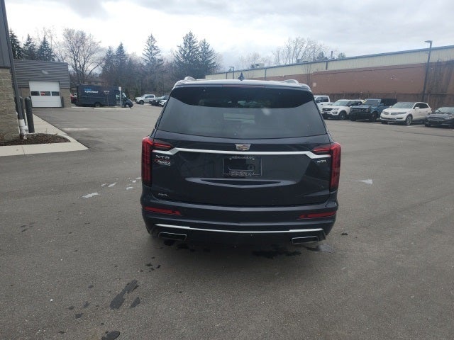 2024 Cadillac XT6 Premium Luxury