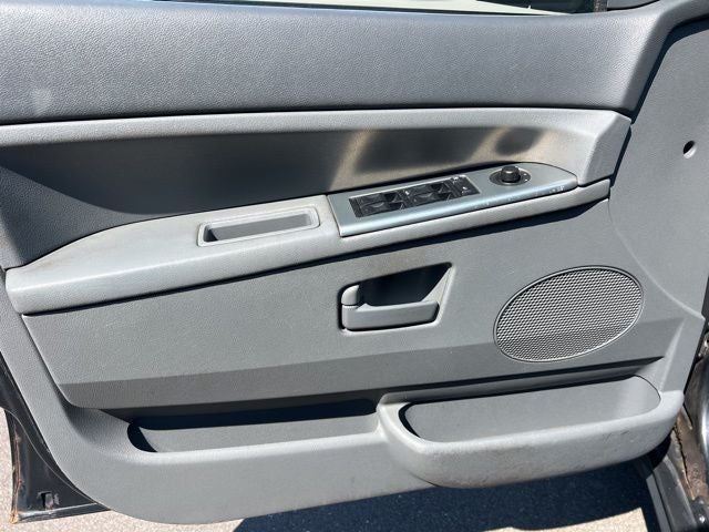 2005 Jeep Grand Cherokee Laredo