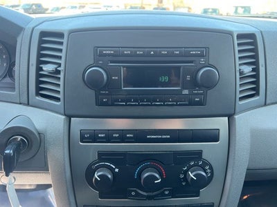 2005 Jeep Grand Cherokee Laredo