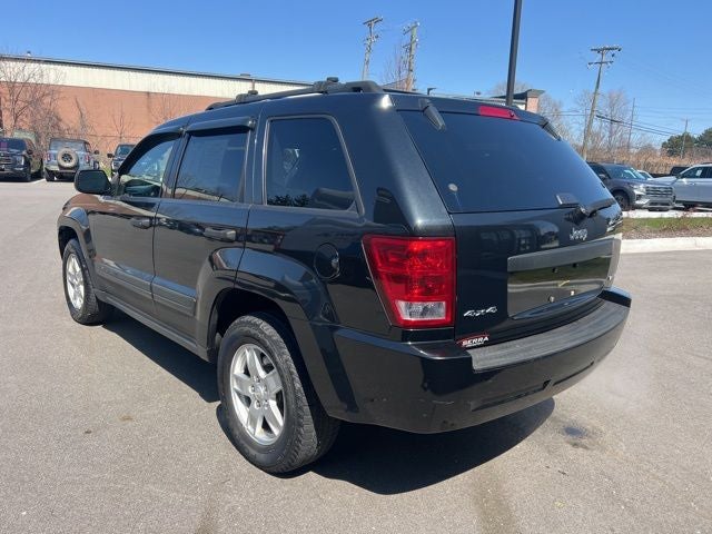 2005 Jeep Grand Cherokee Laredo