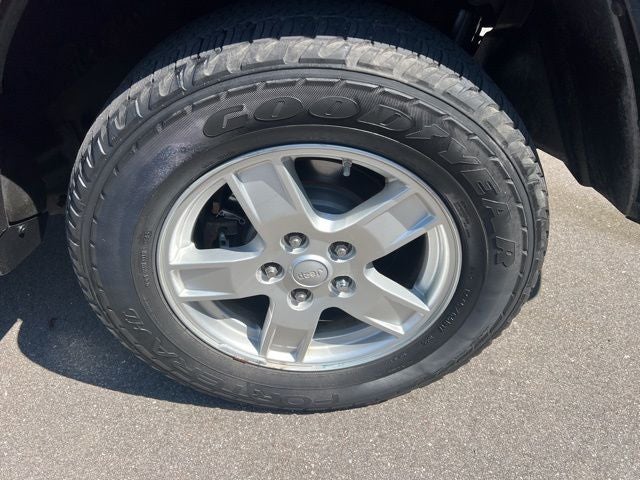 2005 Jeep Grand Cherokee Laredo