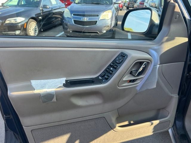 2000 Jeep Grand Cherokee Laredo