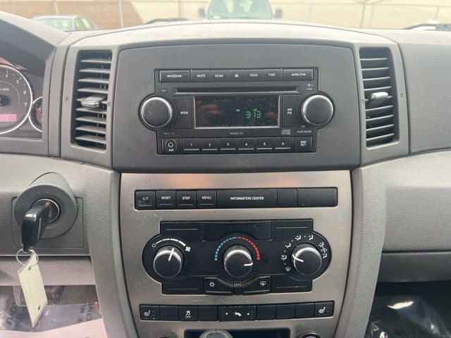 2007 Jeep Grand Cherokee Laredo