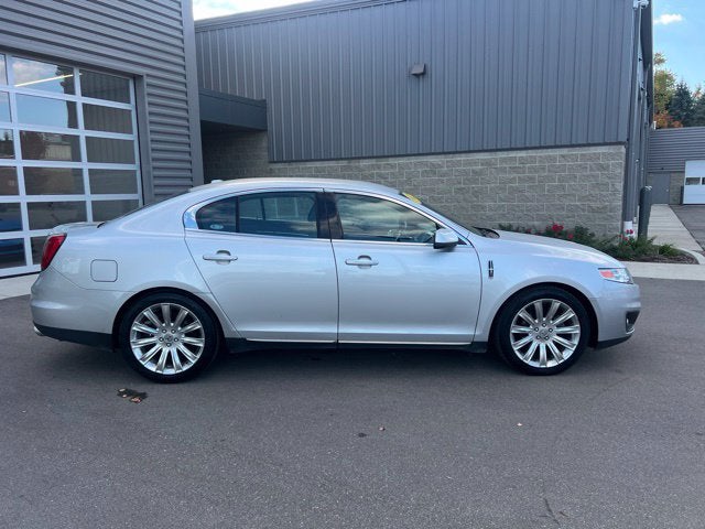 2012 Lincoln MKS Base