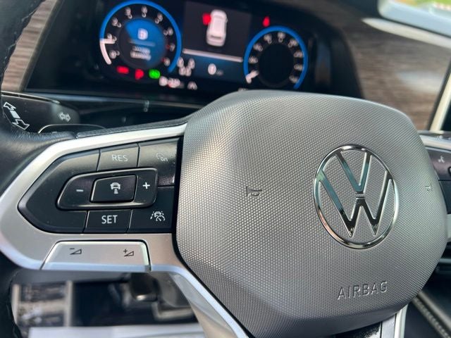 2024 Volkswagen Atlas 2.0T SEL Premium R-Line