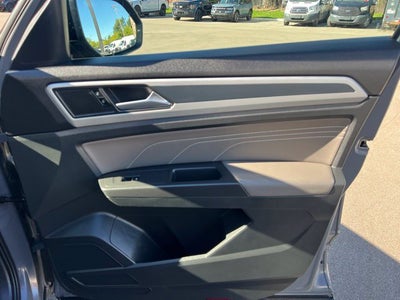 2023 Volkswagen Atlas Cross Sport 3.6L V6 SEL R-Line