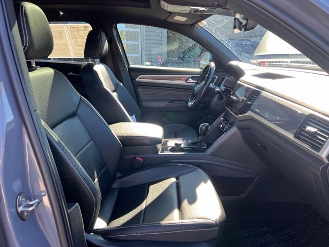 2023 Volkswagen Atlas Cross Sport 3.6L V6 SEL R-Line