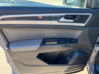 2023 Volkswagen Atlas Cross Sport 3.6L V6 SEL R-Line