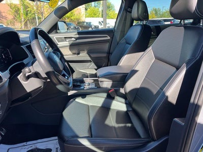 2023 Volkswagen Atlas Cross Sport 3.6L V6 SEL R-Line