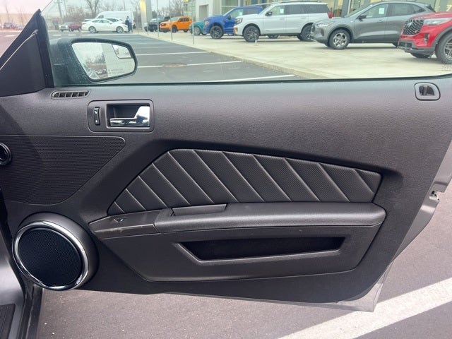 2013 Ford Mustang V6 Premium