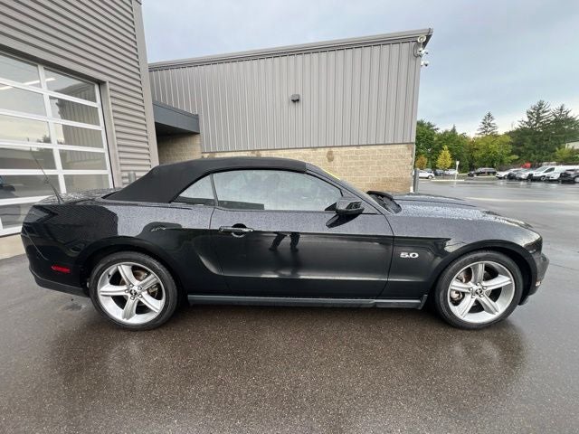 2011 Ford Mustang GT Premium