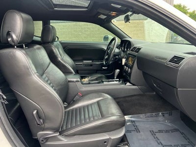 2010 Dodge Challenger SE