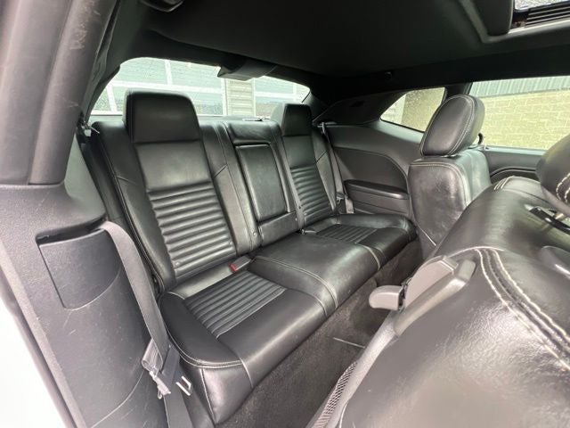 2010 Dodge Challenger SE