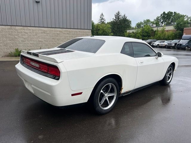 2010 Dodge Challenger SE