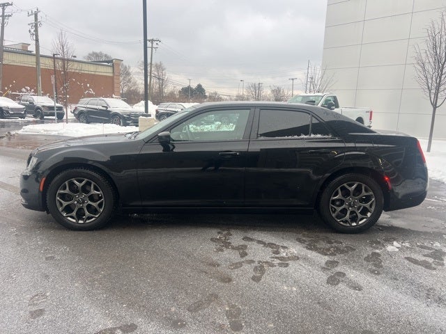 2018 Chrysler 300 S