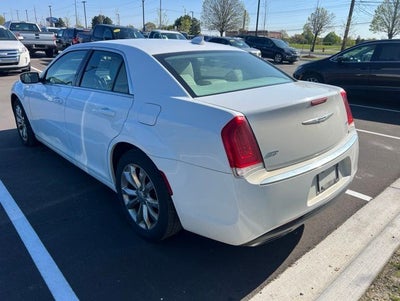 2016 Chrysler 300 Limited