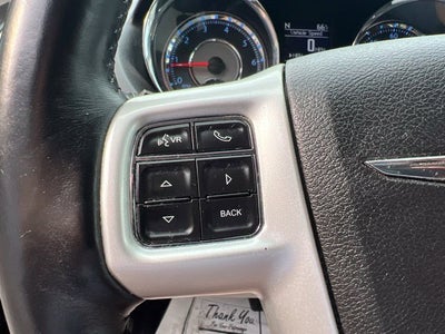 2016 Chrysler Town & Country Touring-L