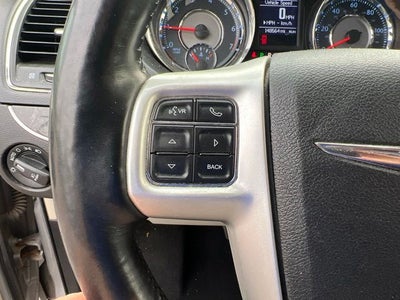 2015 Chrysler Town & Country Touring-L
