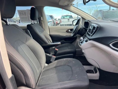 2018 Chrysler Pacifica LX