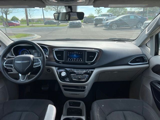 2018 Chrysler Pacifica LX