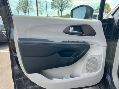 2018 Chrysler Pacifica LX