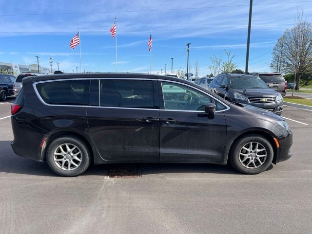 2018 Chrysler Pacifica LX