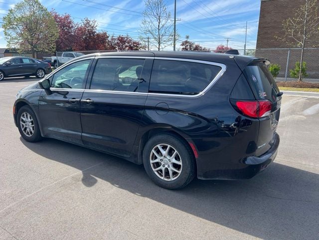 2018 Chrysler Pacifica LX