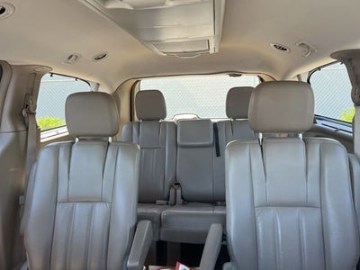 2012 Chrysler Town & Country Touring-L