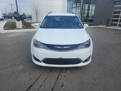 2017 Chrysler Pacifica Touring L Plus