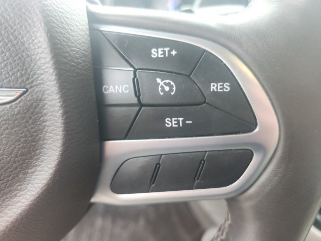 2017 Chrysler Pacifica Touring L Plus