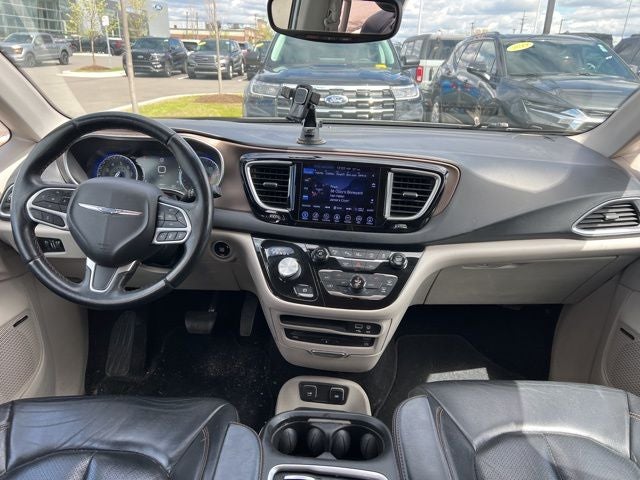2017 Chrysler Pacifica Touring L Plus
