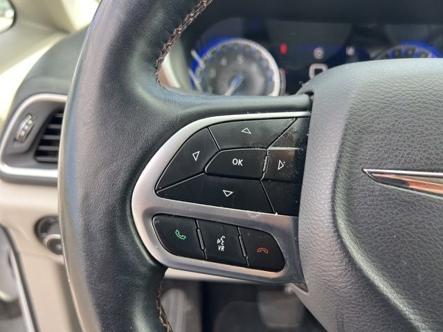 2017 Chrysler Pacifica Touring L Plus